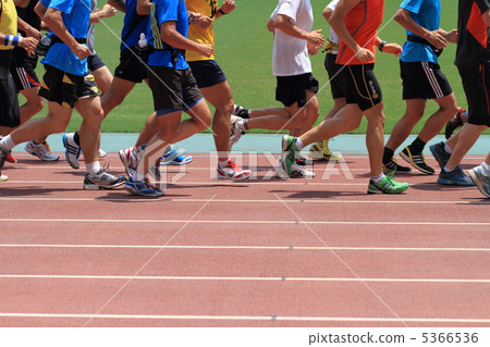 Running Running 5366536