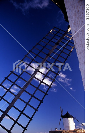 Windmill @ Consuegra 5367560