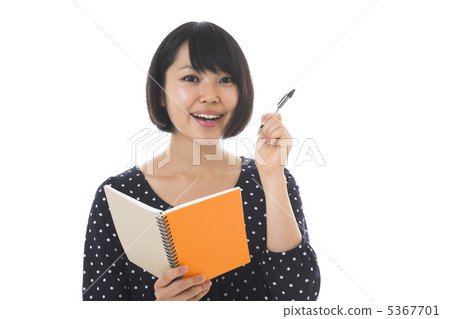 A woman to note 5367701