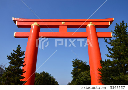 The torii of Heian Shrine 5368557