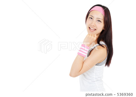 Woman training 5369360
