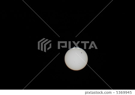 Passing through the sun Passing through the sun 5369945