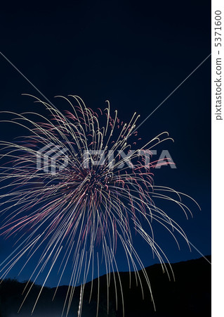 Kagoshima-cho Kagoshi Summer Festival Fireworks 5371600