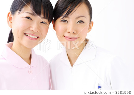 Two nurse Two nurse 5381998