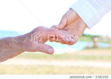 牽著手與高級 5382283