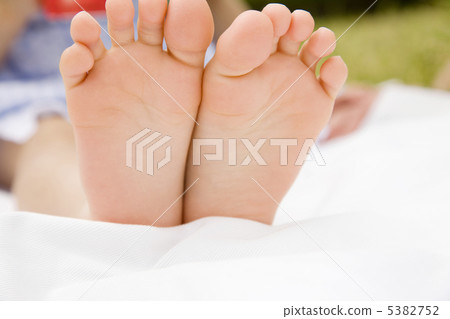 女孩的腳 5382752
