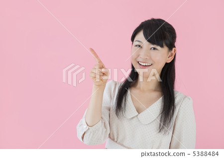 Japanese women 5388484