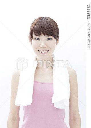 運動裝的女性 運動裝的女性 5388581