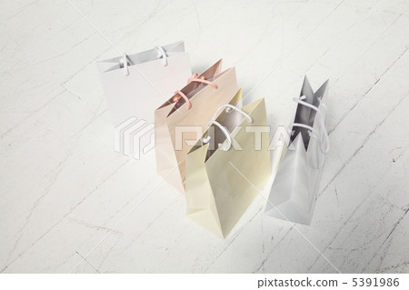 Shopping paper bag 5391986