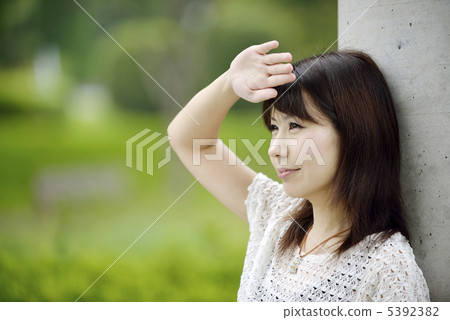 Female portrait 5392382