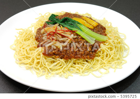Delicious Jarger noodles 5395725