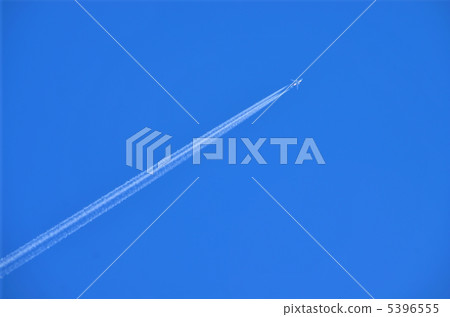 Contrail 5396555