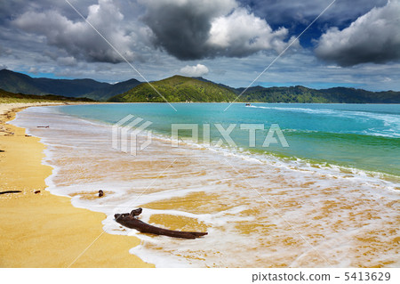 Abel Tasman National Park, New Zealand Abel Tasman National Park, New Zealand 5413629
