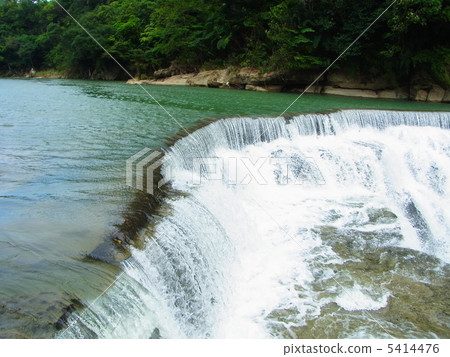 Sufficiently large waterfall 5414476