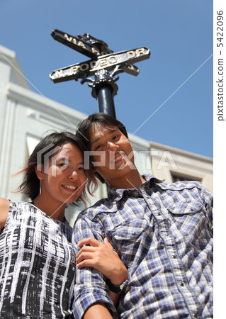 Shopping at a couple 5422096