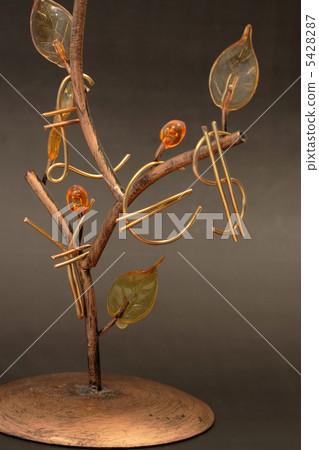 Money Tree 5428287