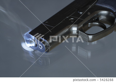 Pistol after shooting 5428288