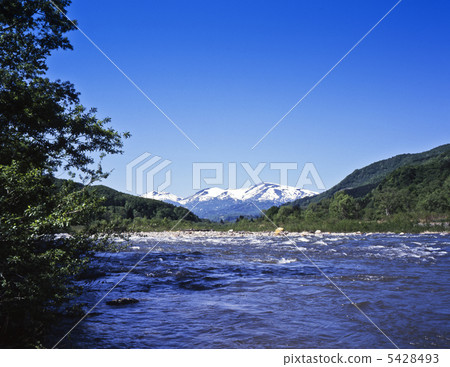 Sagae River and Tsukiyama Sagae River and Tsukiyama 5428493