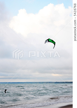 Kite surfing Kite surfing 5428768