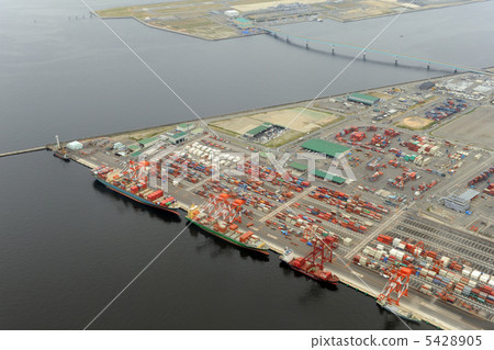 Aerial view of Port Island's container yard Aerial view of Port Island's container yard 5428905