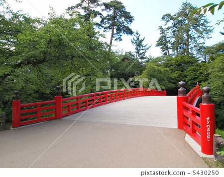 Hirosaki Castle · Cedar bridge Hirosaki Castle · Cedar bridge 5430250