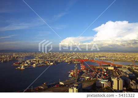 Osaka bay stained in setting sun 5431322