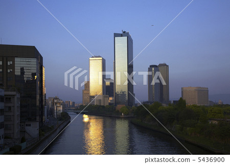 Osaka Business Park 5436900