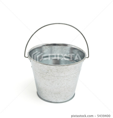 Bucket of tin 5439400