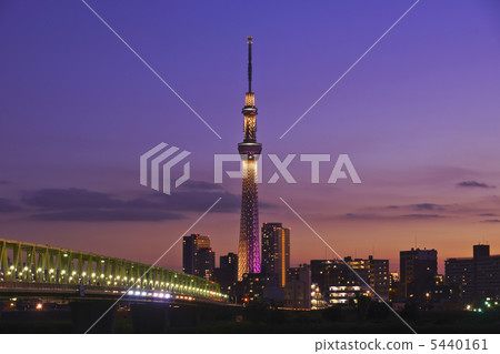 東京天空樹在黃昏(雅·點亮) 東京天空樹在黃昏(雅·點亮) 5440161