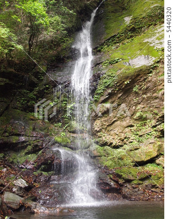 琵琶瀑布 5440320