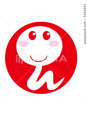 在Hinomaru的逗人喜愛的白色蛇 5440841