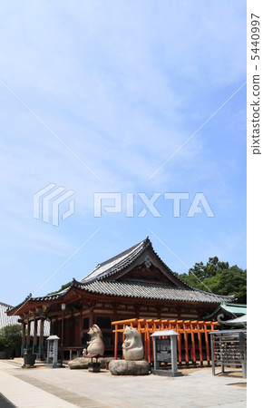 四國佛教徒84號佛教徒“Yashima-ji Temple”和四國浣熊將軍Taro San Ramon(岷山Omijin) 四國佛教徒84號佛教徒“Yashima-ji Temple”和四國浣熊將軍Taro San Ramon(岷山Omijin) 5440997