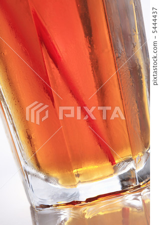 Iced tea  5444437
