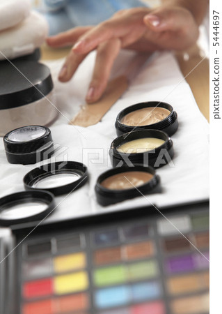 Makeup tool Makeup tool 5444697