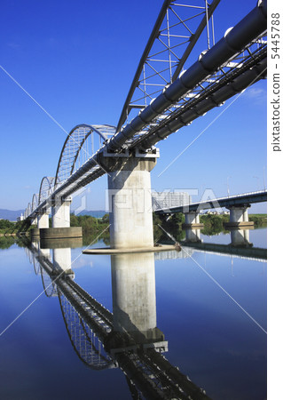 Yodogawa Water Tube Bridge 5445788