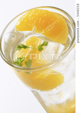 Summer mandarin soda Summer mandarin soda 5448358