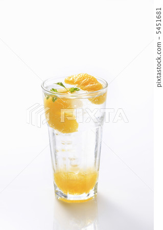 夏天普通話蘇打水 夏天普通話蘇打水 5451681