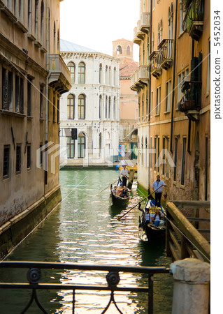Venice 5452034