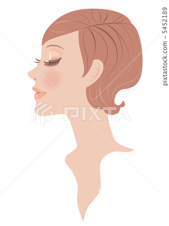 女人的臉部輪廓 5452189