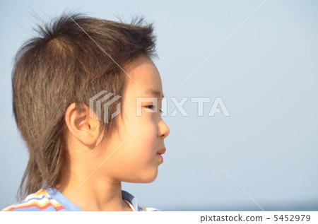 凝視海的男孩 5452979