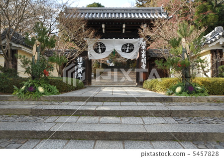 New Year of Kyoto Komyoji Temple 5457828