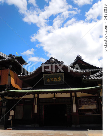 Dogo Onsen Main building 5458039