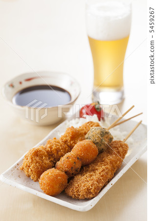 Kushikatsu和啤酒 5459267