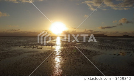 Sea of Heaven Sunset Sea of Heaven Sunset 5459843