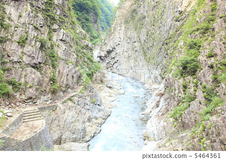 Summer cheersong gorge 5464361
