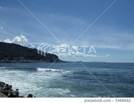 Cape Ming Bell (from Kanaya side) Cape Ming Bell (from Kanaya side) 5466682
