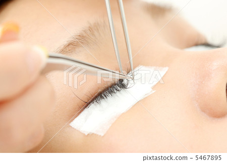 Eyelash extensions 5467895