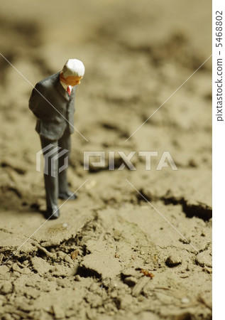 商人和風雨如磐的土地 5468802