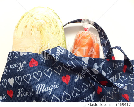 Shopping at My Bag 5469412