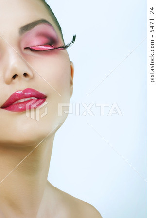 Beautiful Creative Holiday Fashion Makeup Beautiful Creative Holiday Fashion Makeup 5471124